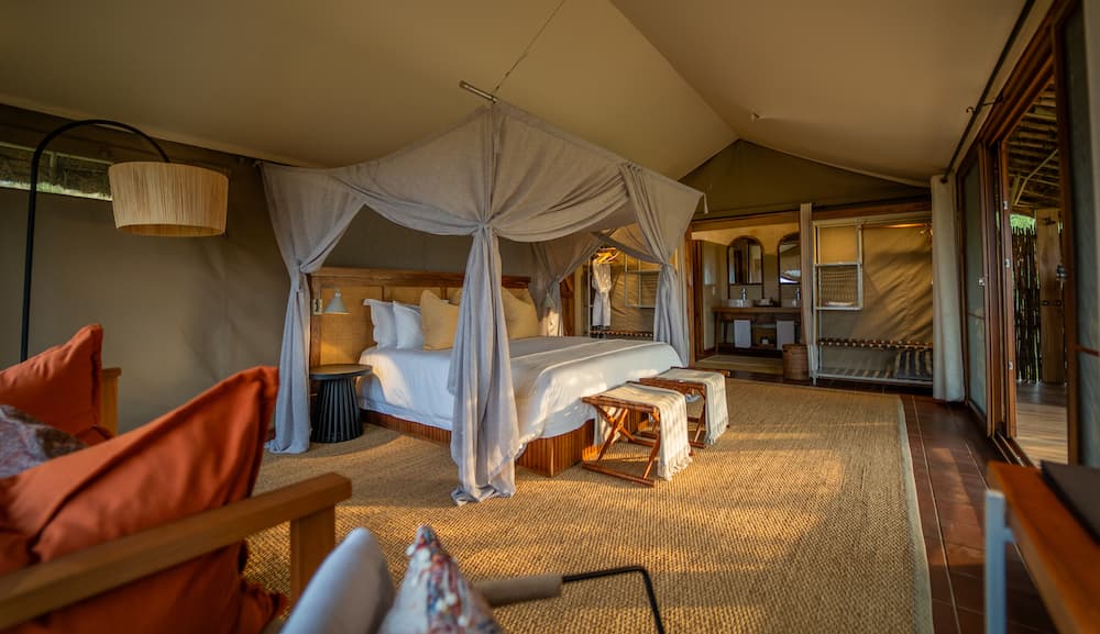 /img/hospitality-slider-6.jpg